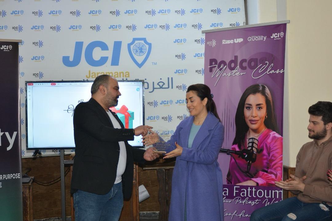 لقطات من ورشات تدريبية